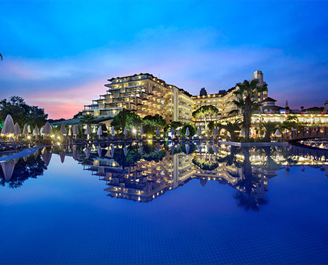 betuyab-bellis-deluxe-hotel-card.jpg